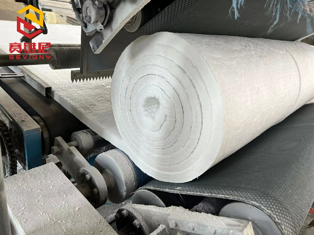 赛维尼-硅酸铝针刺毯