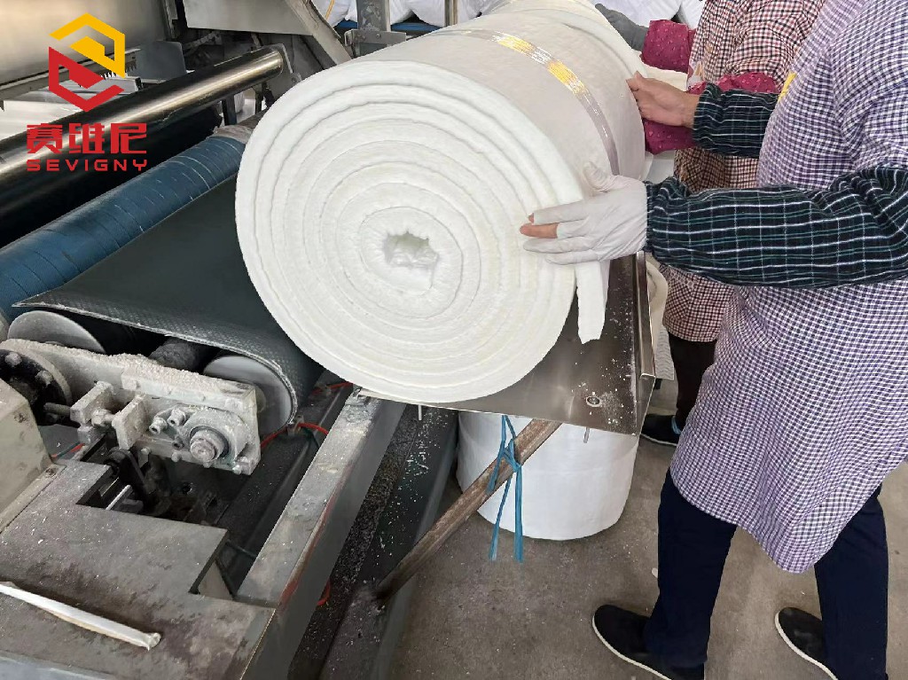 赛维尼-硅酸铝针刺毯