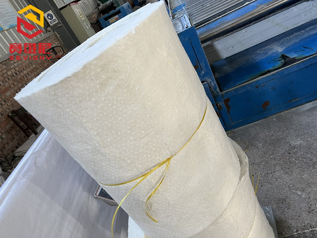 赛维尼-硅酸铝针刺毯